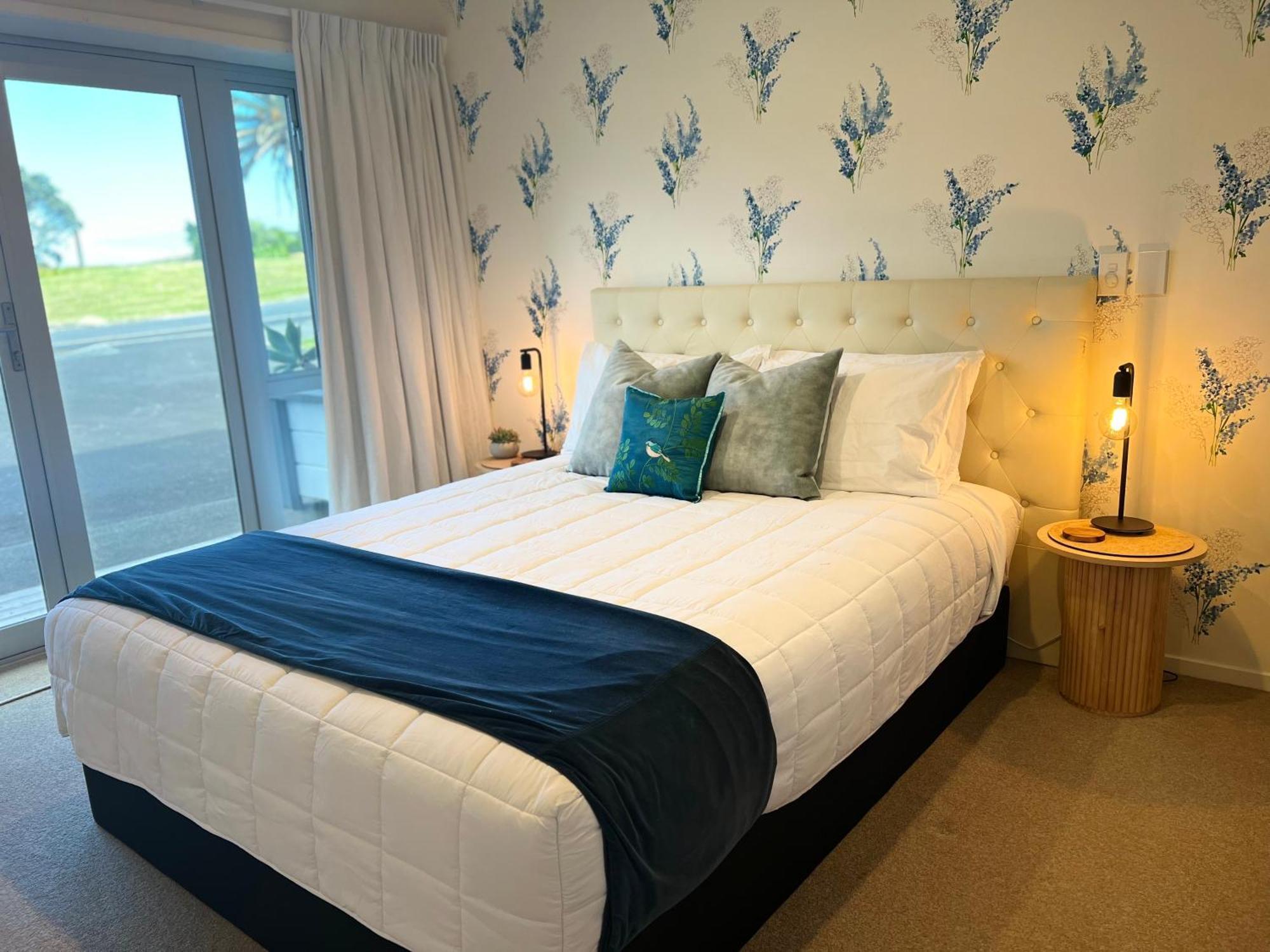 Longitude Apartments Raglan Extérieur photo